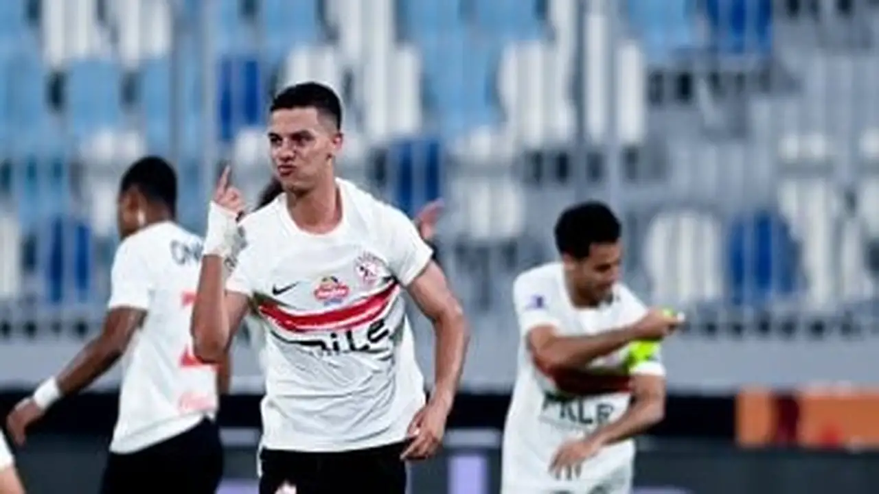 طرد محمد شحاتة بالبطاقة الحمراء خلال مواجهة الزمالك والاتحاد السكندري في الدوري